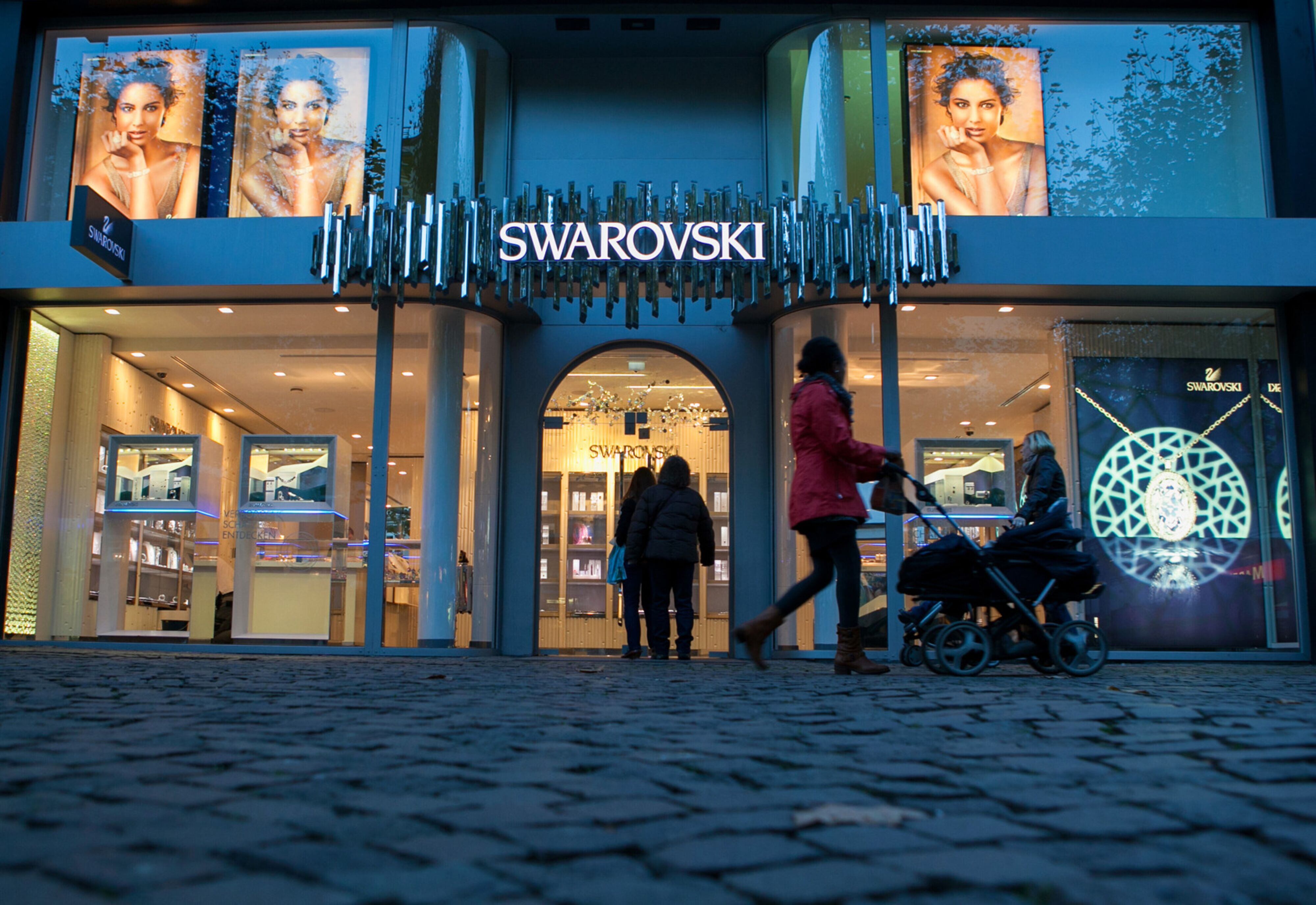 Kardashians e 5ª Avenida: as apostas da Swarovski no cenário desafiador do  luxo
