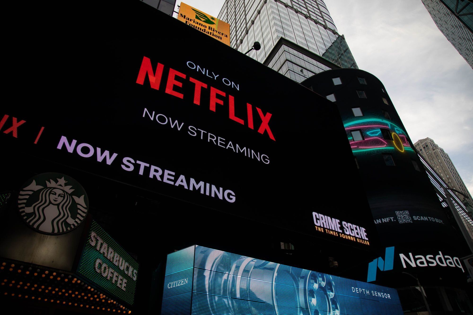 Plataforma Líder No Segmento De Streaming De Filmes Netflix Com O