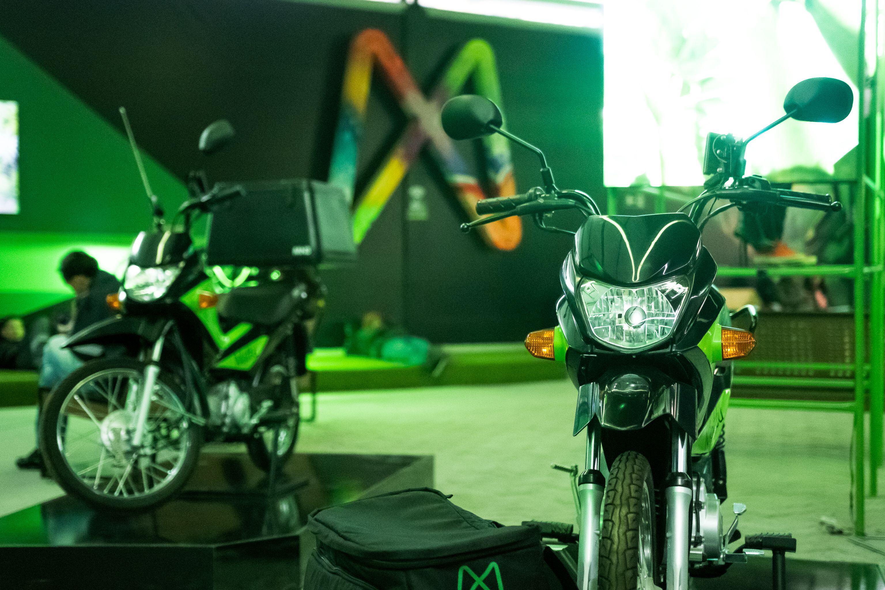 Bruna e Luma Pitanga lançam a Motoca, empresa de locação de motocicletas  - Anota Bahia