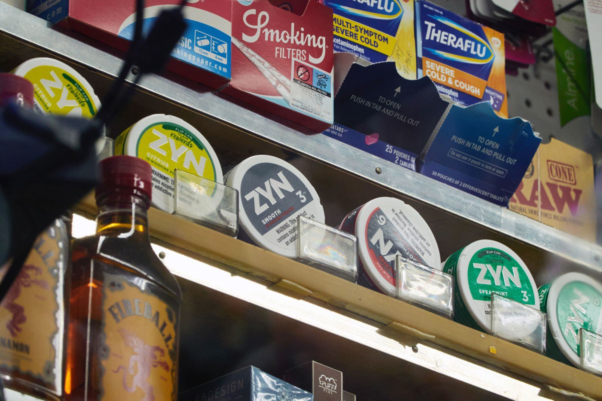 Saquinhos de nicotina ganham popularidade no TikTok e entre menores de  idade nos EUA